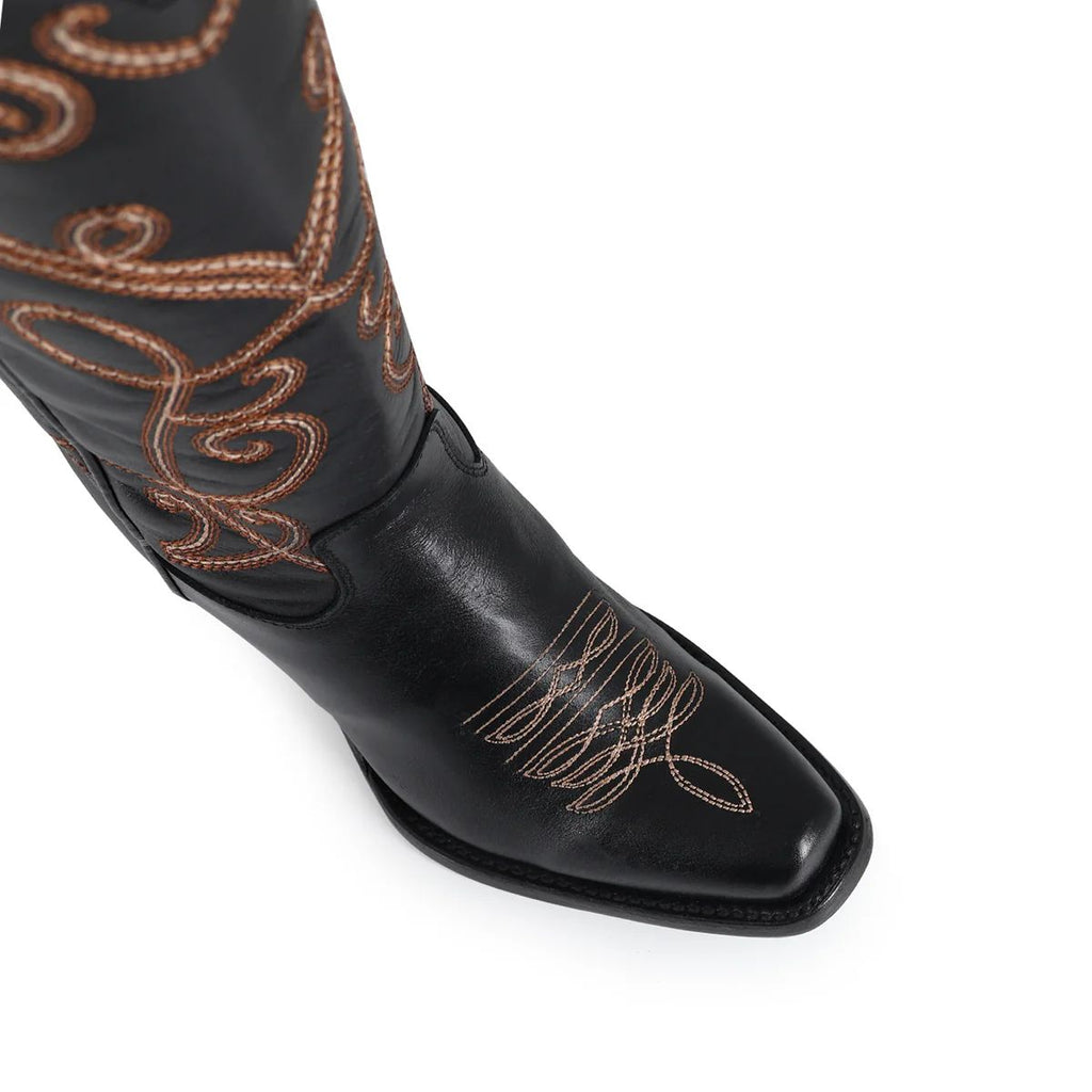 BOTA VAQUERA PARA DAMA DE PIEL MODELO MADDAME